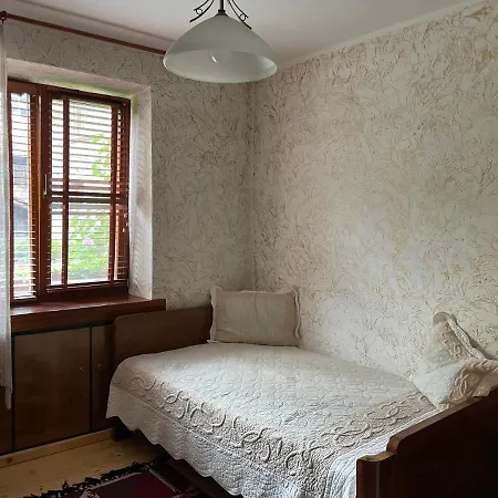 Willy Villy's House *