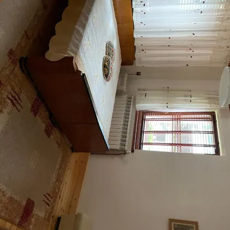 Willy Villy's House Appartement Tsjepelare